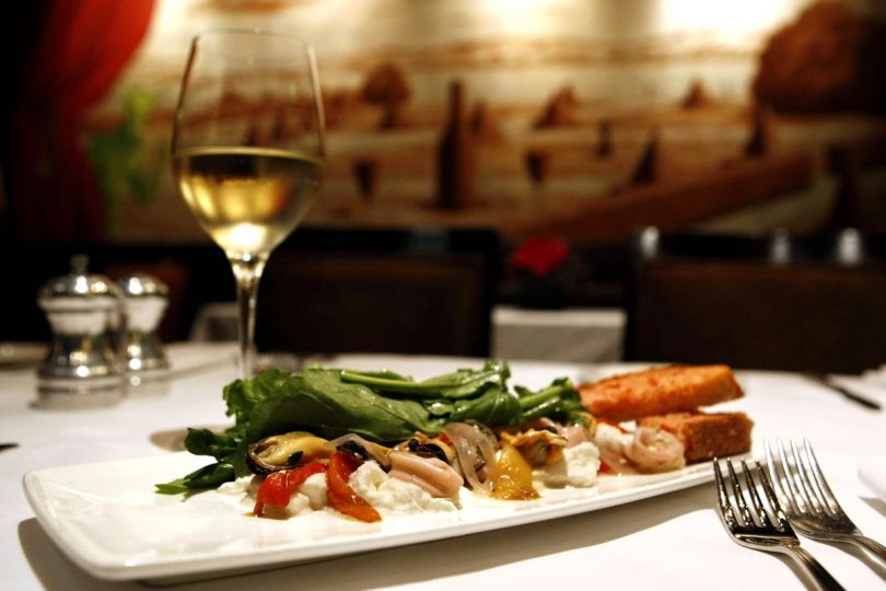 dinning out for cheap